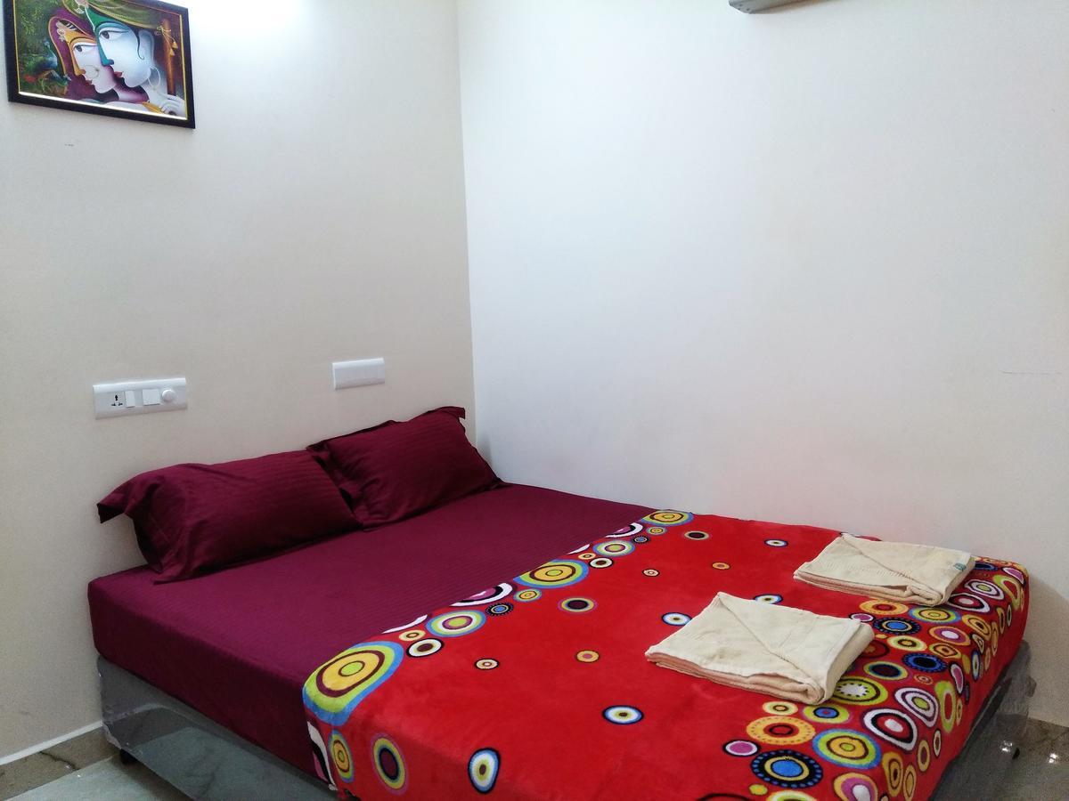 Krish Rooms And Stay Chennai Luaran gambar