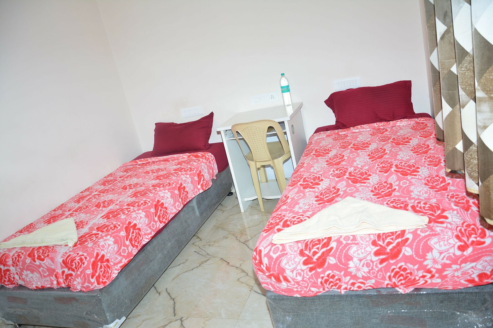 Krish Rooms And Stay Chennai Luaran gambar